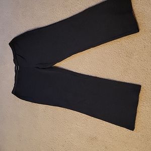 New York and Co. Grey knit warm pants medium